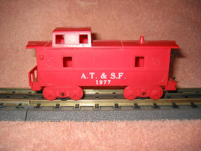 Caboose with reversed roof section