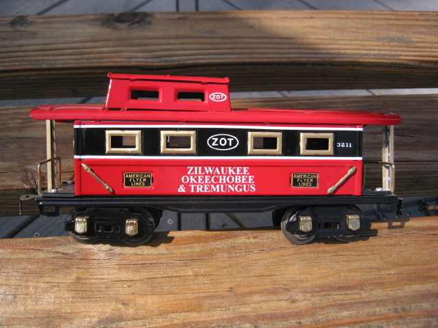 American Flyer 411 Caboose in ZOT colors